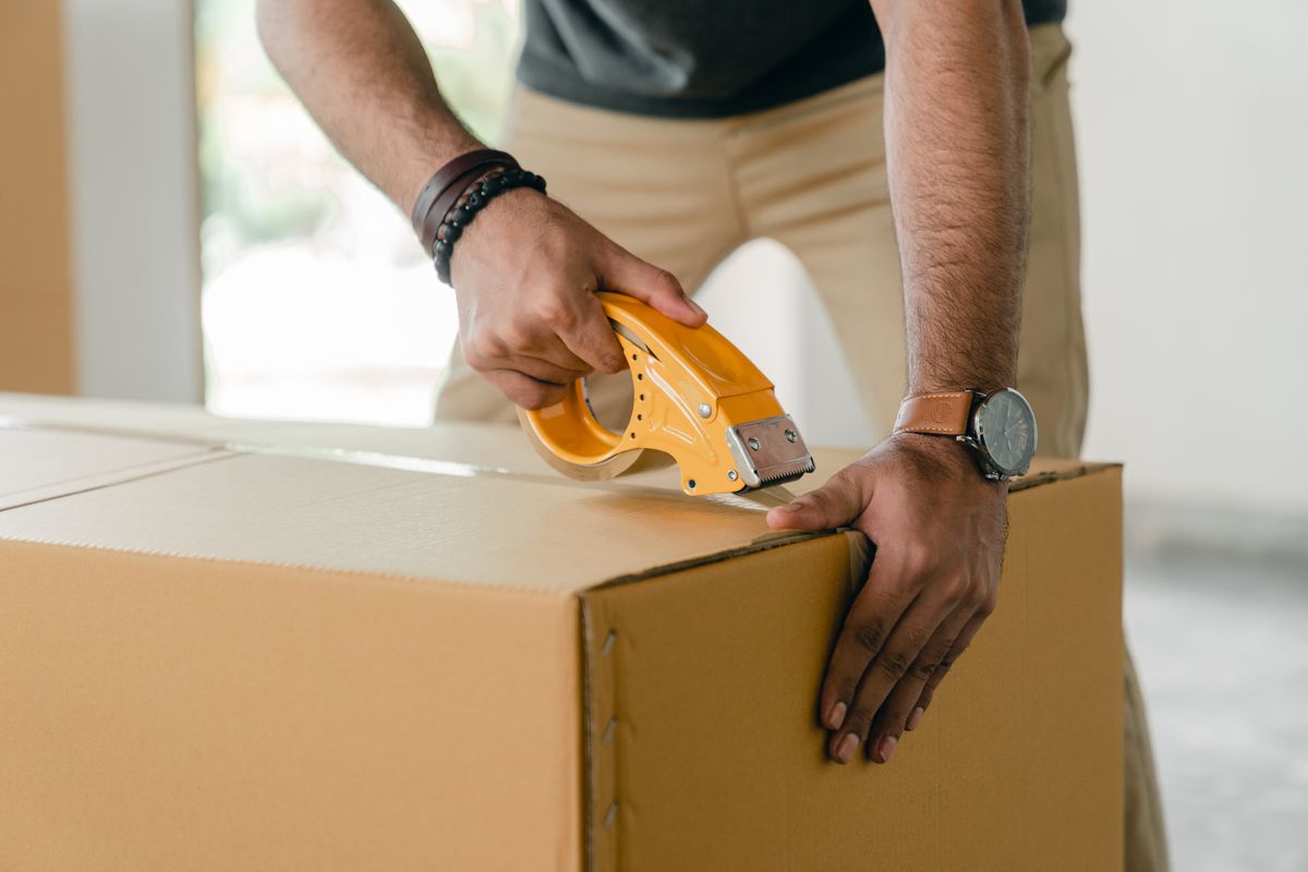Sealing a carton before it enters stock